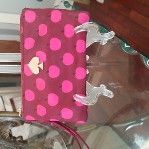 Kate Spade Barbara Flatiron Apple Nylon Wristlet 6.5" X 4.25"